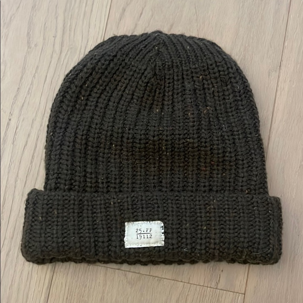 Free people beanie - never worn